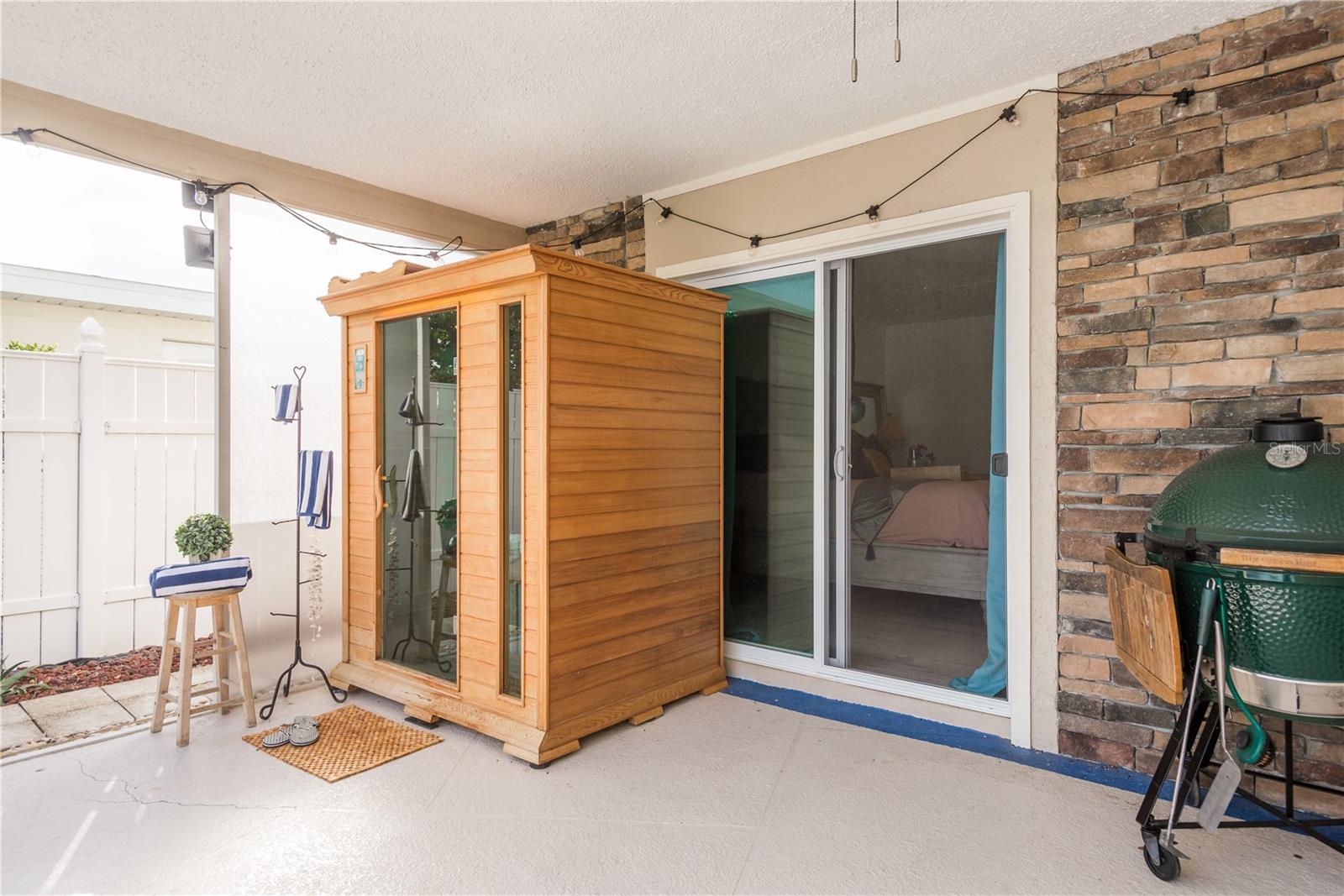 FLOR A MAR - Residential