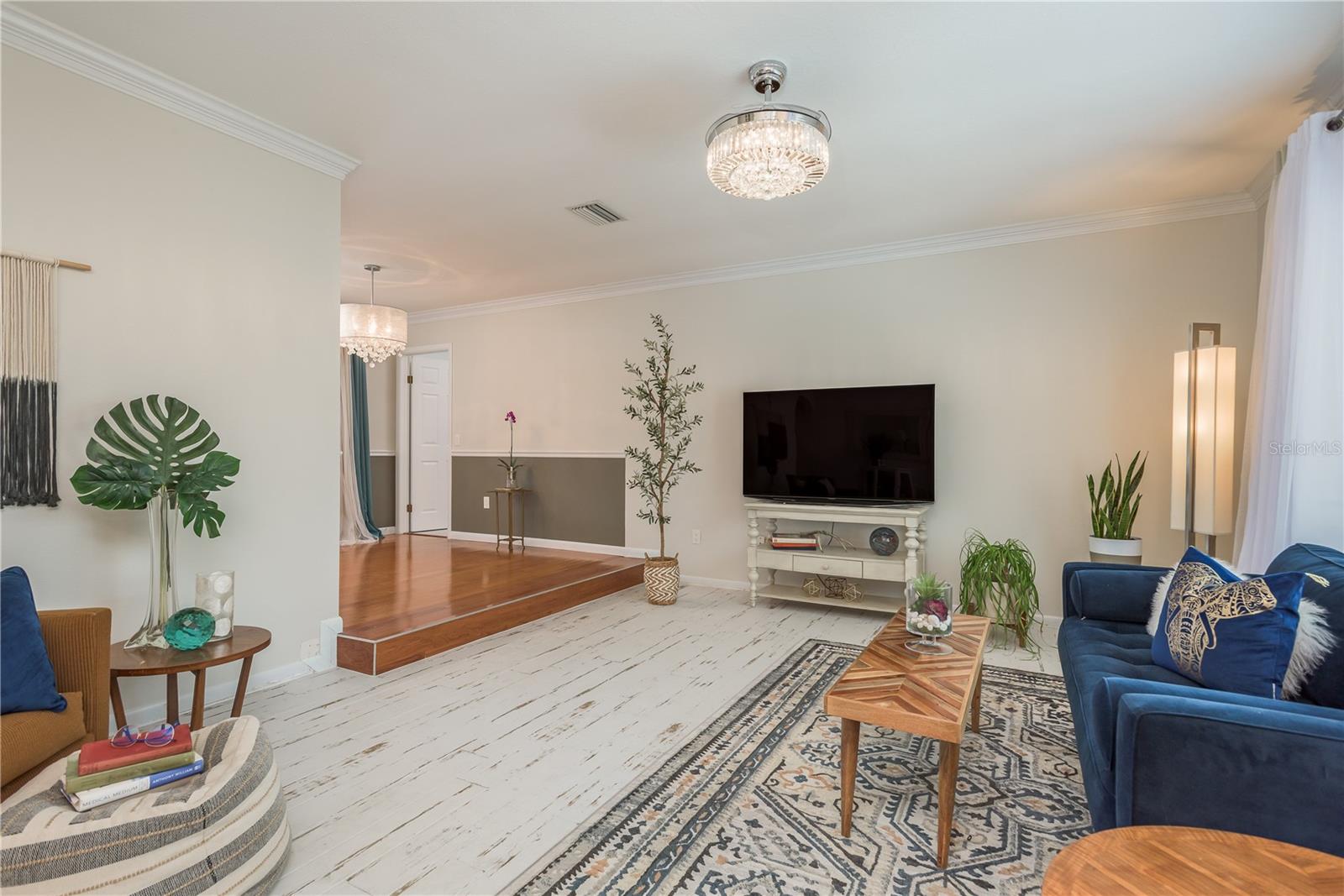 FLOR A MAR - Residential