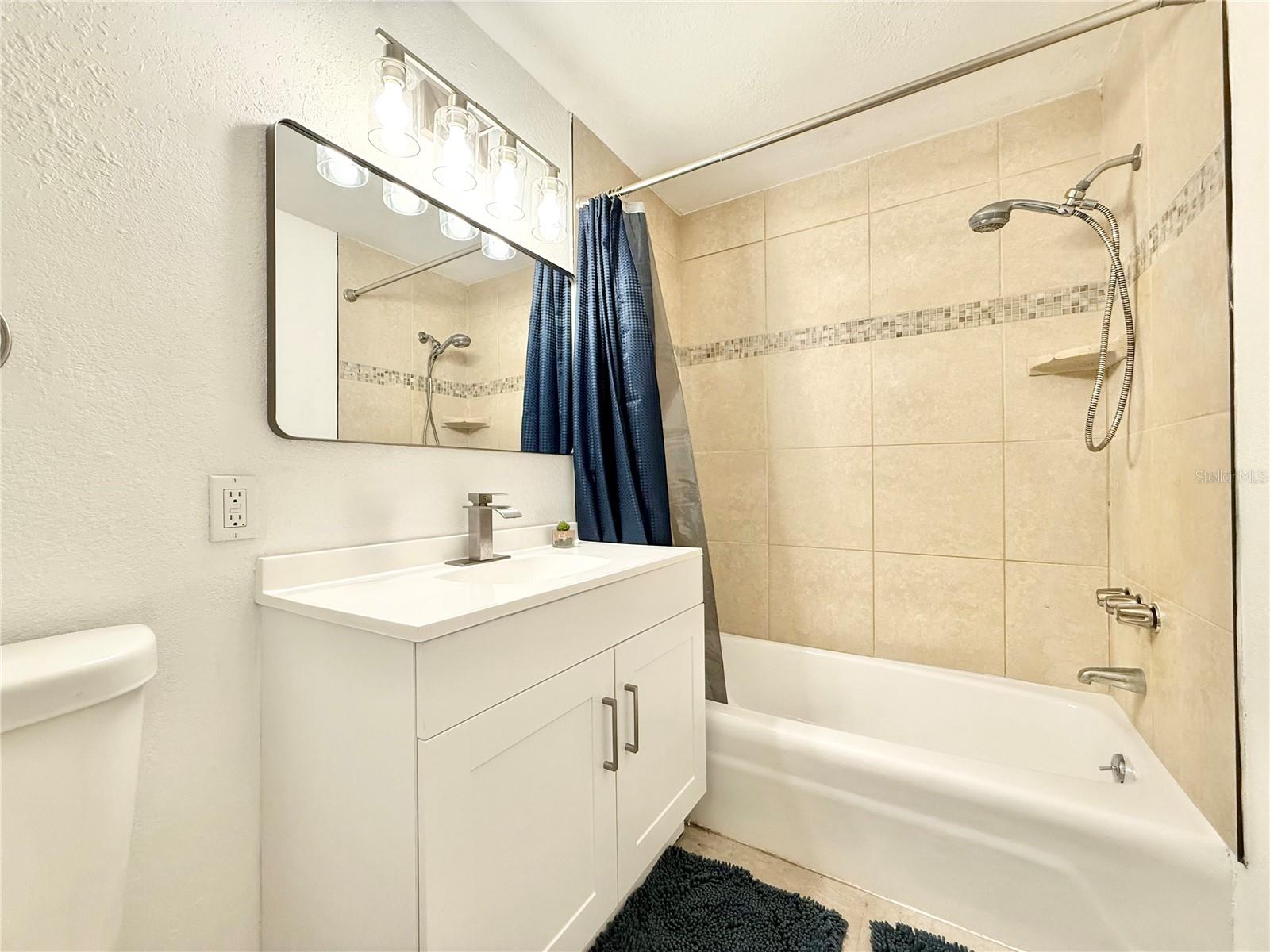 LAKE CHARLES - Residential