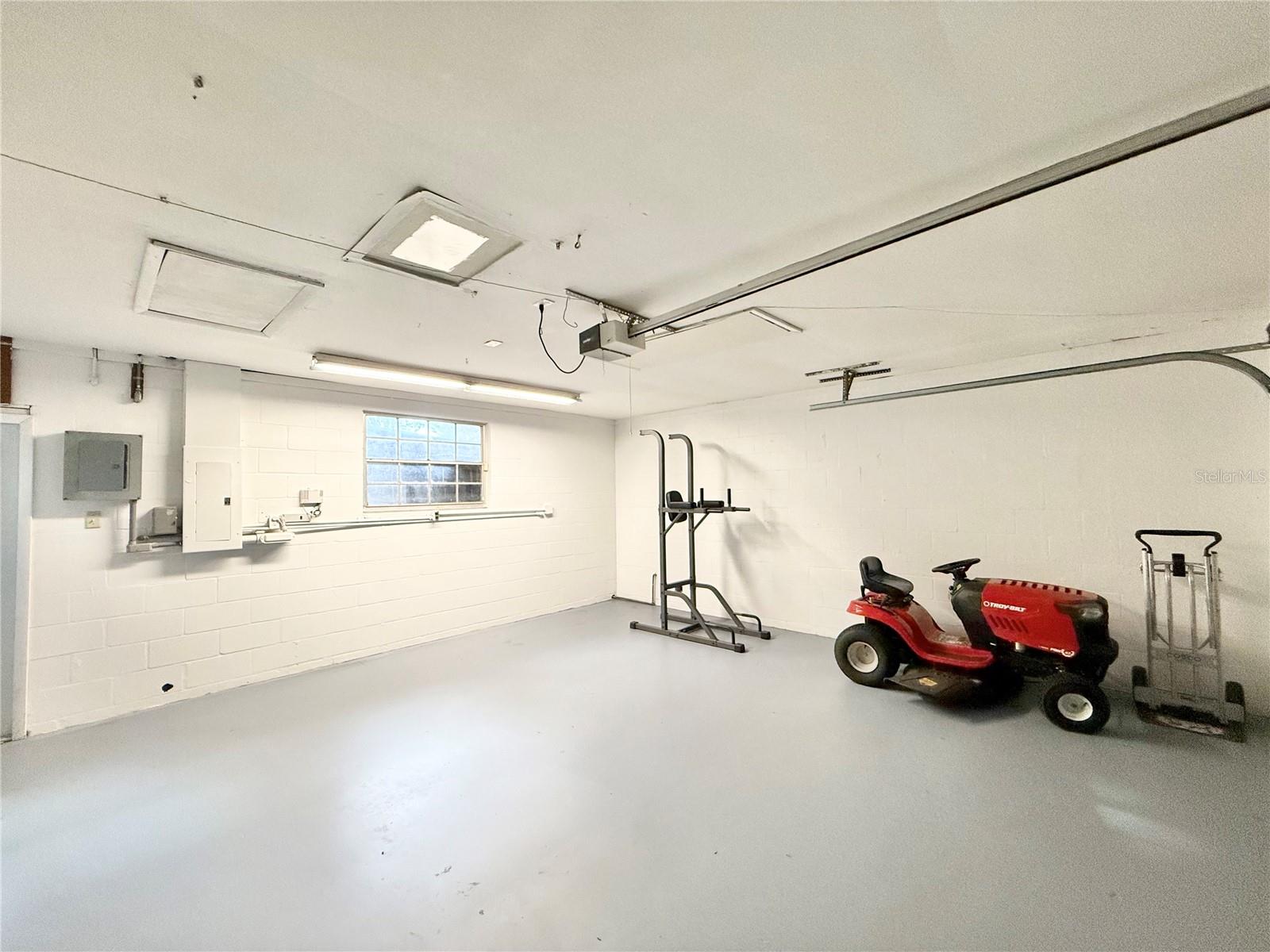 LAKE CHARLES - Residential