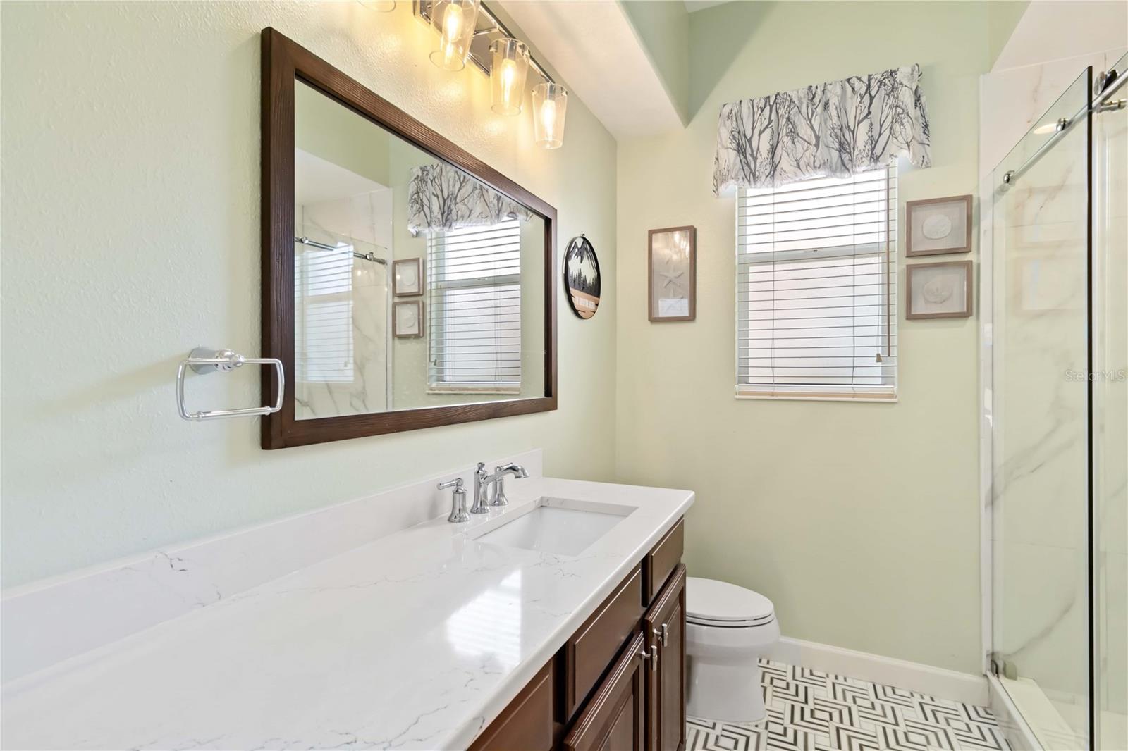 THE HAMPTONS - Residential Lease