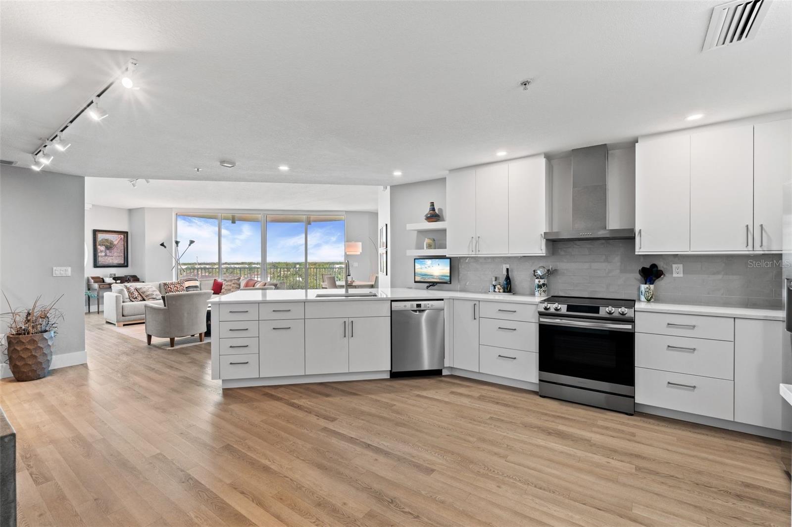 RIVO AT RINGLING - Residential