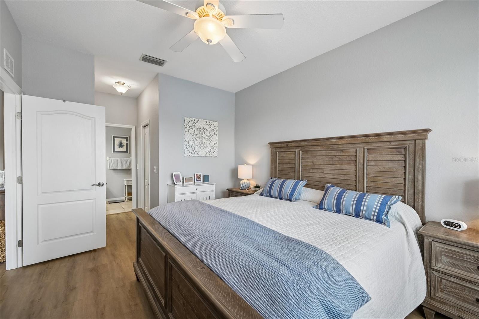 STONE HARBOUR III - Residential
