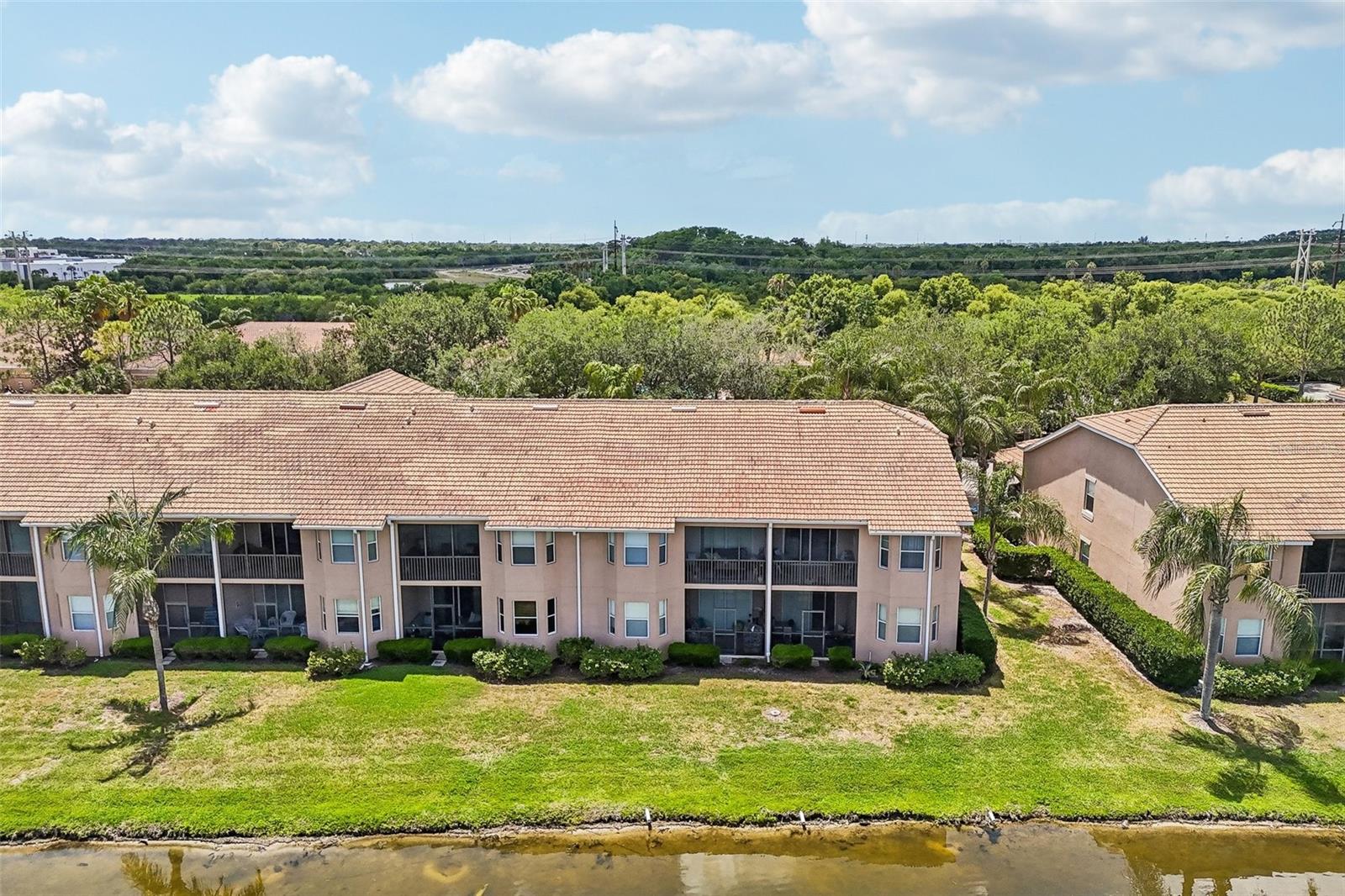 STONE HARBOUR III - Residential