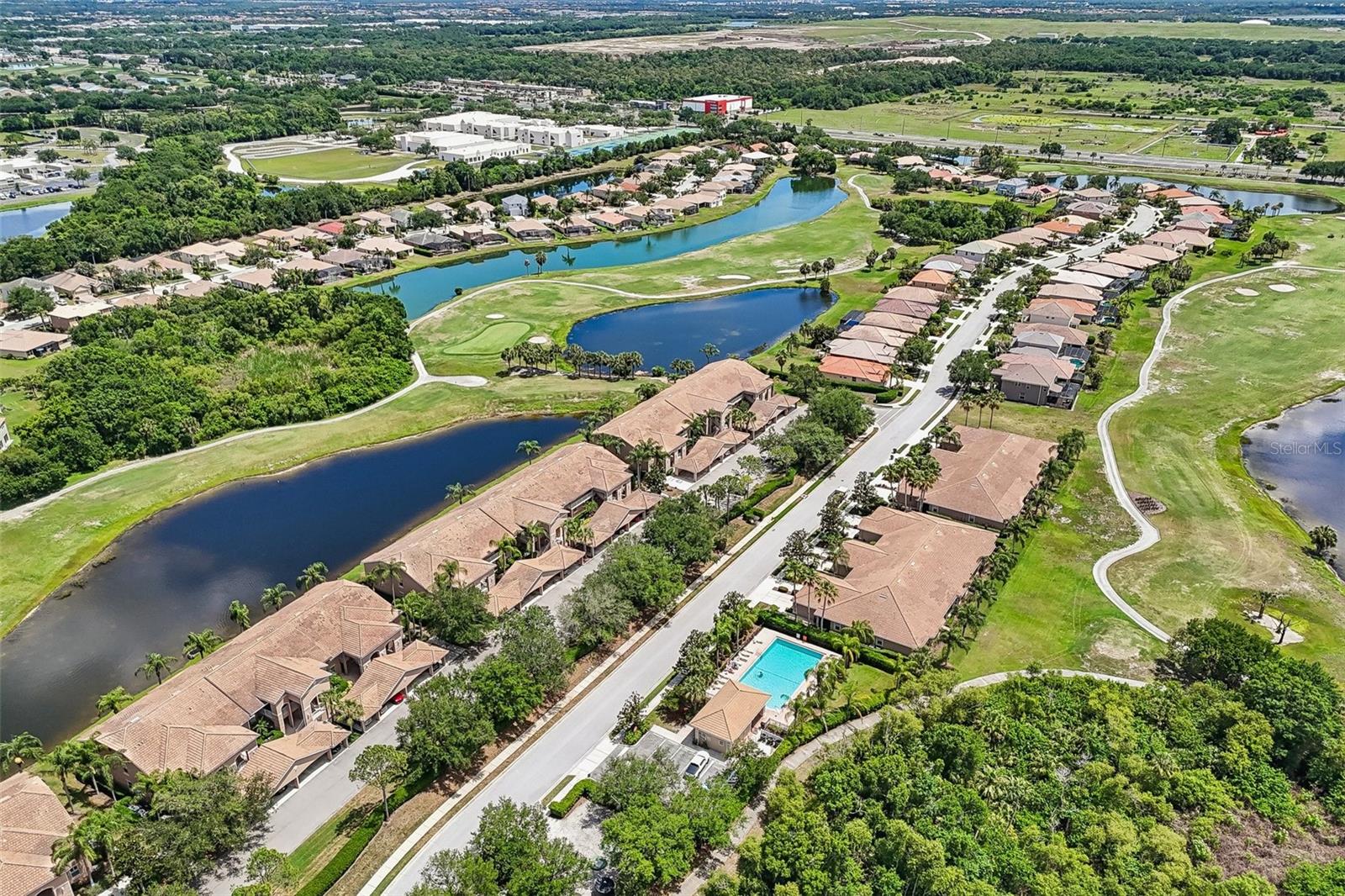 STONE HARBOUR III - Residential