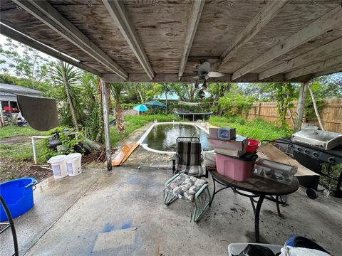 A home in SARASOTA