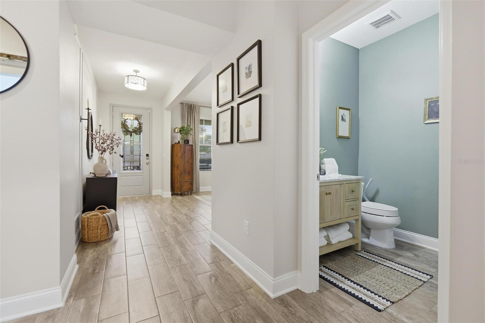 RIVIERA BELLA - Residential