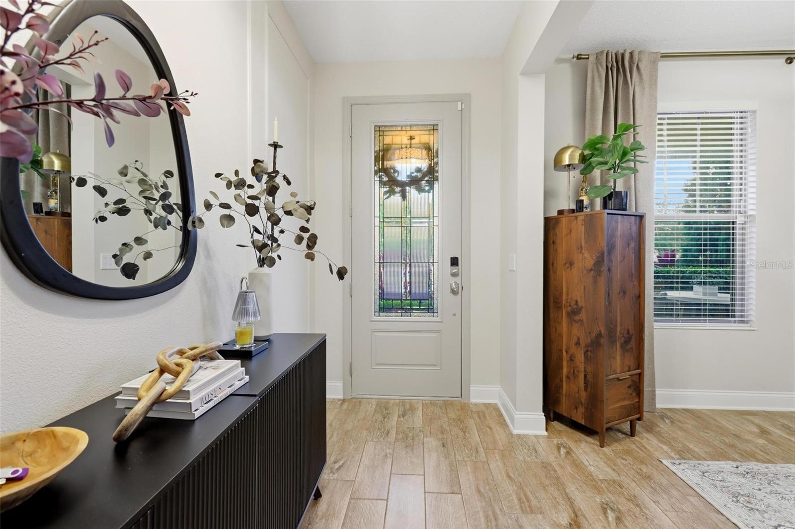 RIVIERA BELLA - Residential