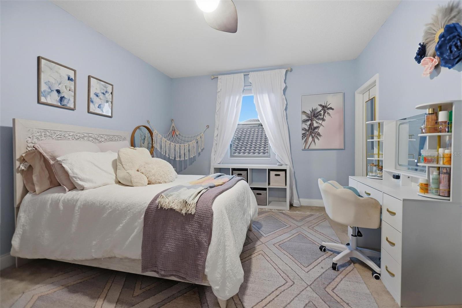 RIVIERA BELLA - Residential