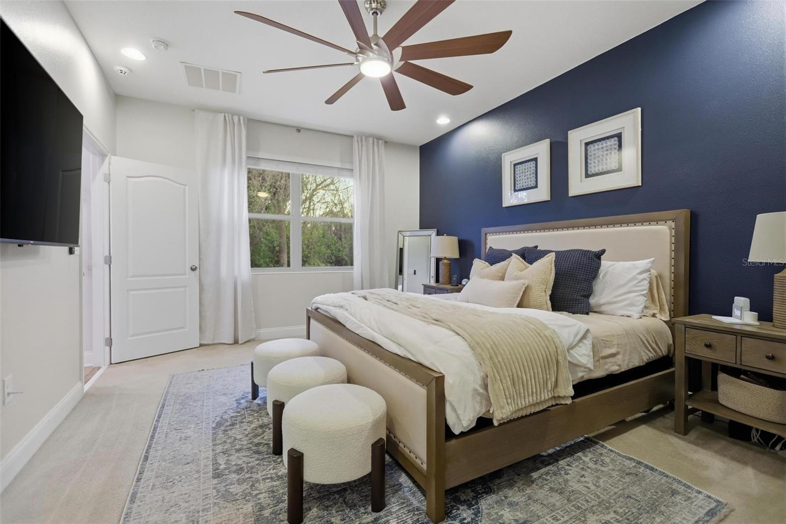 RIVIERA BELLA - Residential