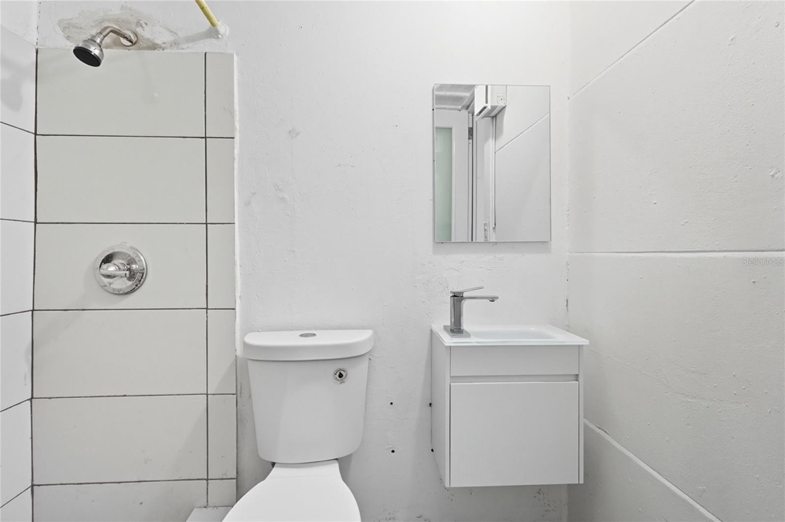 URB. VALLE UNIVERSITARIO - Residential