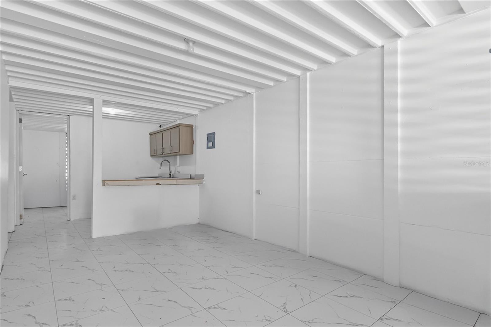 URB. VALLE UNIVERSITARIO - Residential