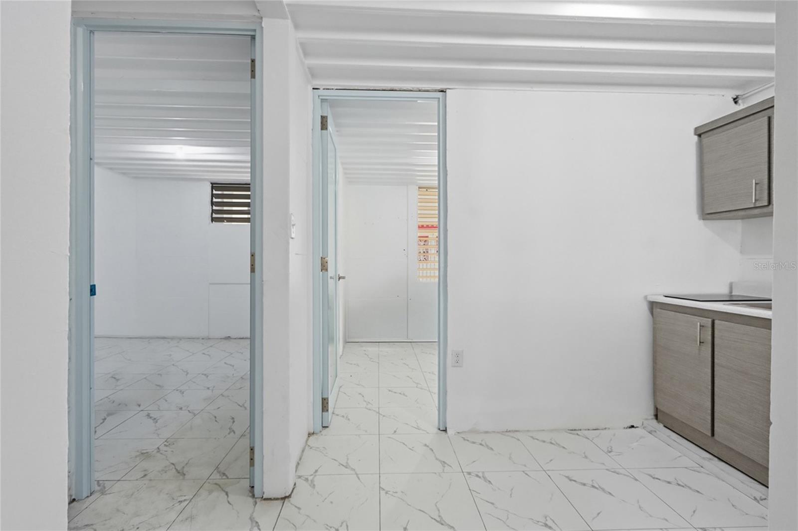 URB. VALLE UNIVERSITARIO - Residential