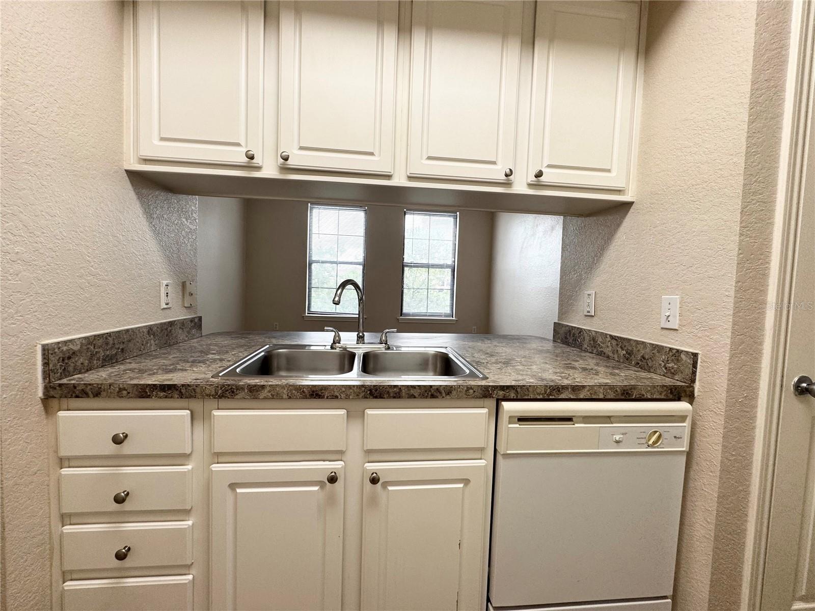 UPTOWN PLACE CONDO - Residential