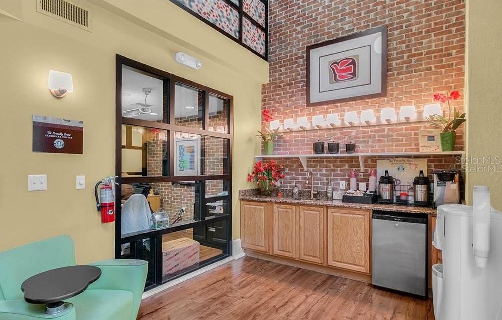 UPTOWN PLACE CONDO - Residential