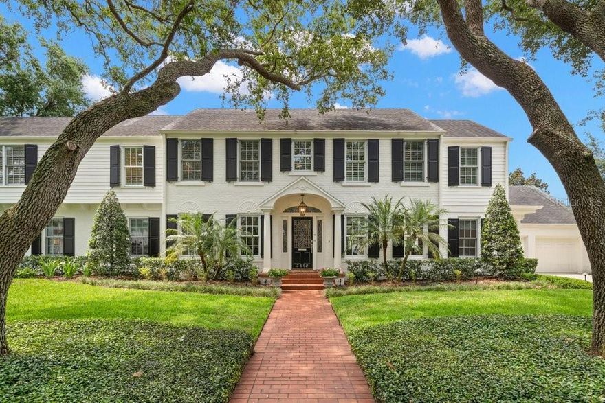 Incredible Golfview Estate that has been beautifully updated by Soleil to live like a new home. Situated on a 132x132 lot, this classically elegant residence boasts 4 bedrooms & 3.5 bathrooms plus an attached guest house with a full bed and bath. The entry foyer is flanked by the formal living and dining rooms that are spacious and lend to the easy flow of the home. The kitchen overlooks the living room with top of the line appliances & marble countertops. The office/study is a work from home dream with views on the backyard oasis. Enjoy entertaining in the family room with French doors out to the pool and expansive backyard. Upstairs you will find the owner's retreat with an incredible walk-in closet & bathroom plus 3 additional bedrooms. The guest house is a wonderful place for out town guests or to enjoy some quiet time away from the main house. The guest house is equipped with a kitchen, large living room, bedroom & full bath. Additional features include: a 700 bottle refrigerated wine room, newer cabinetry and marble/granite counters throughout the house, except office, all new door and cabinet hardware, newer oak floors in the living areas, newer gas fireplace, generator, added impact-rated custom wood/aluminum clad windows in 2018 and hurricane rated garage doors 2018. Minutes to Hyde Park, Soho, Downtown, TIA, International Mall, wonderful restaurants, shopping and the Gulf beaches.