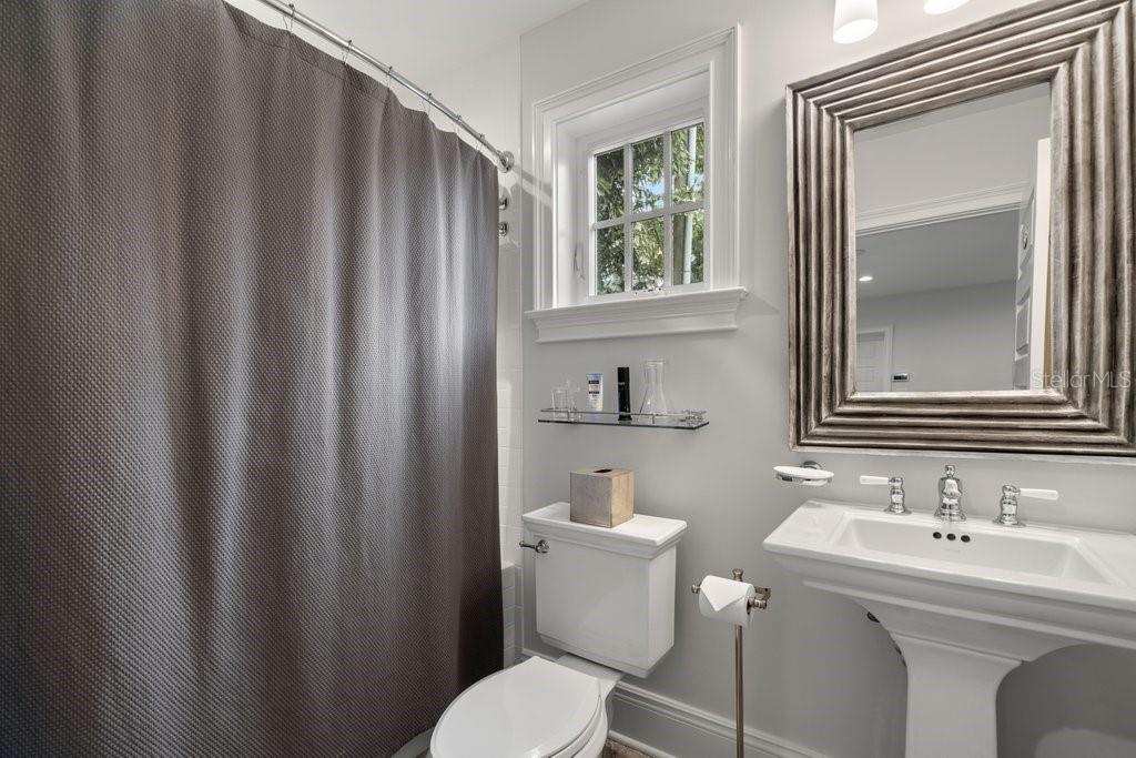 GOLF VIEW PLACE - Residential