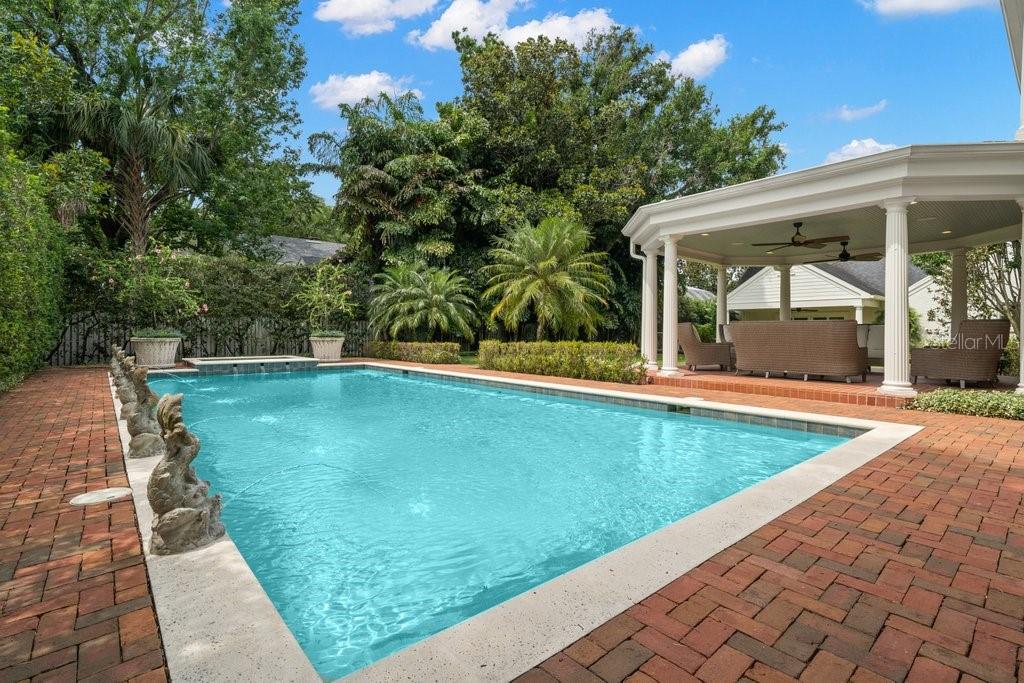 GOLF VIEW PLACE - Residential