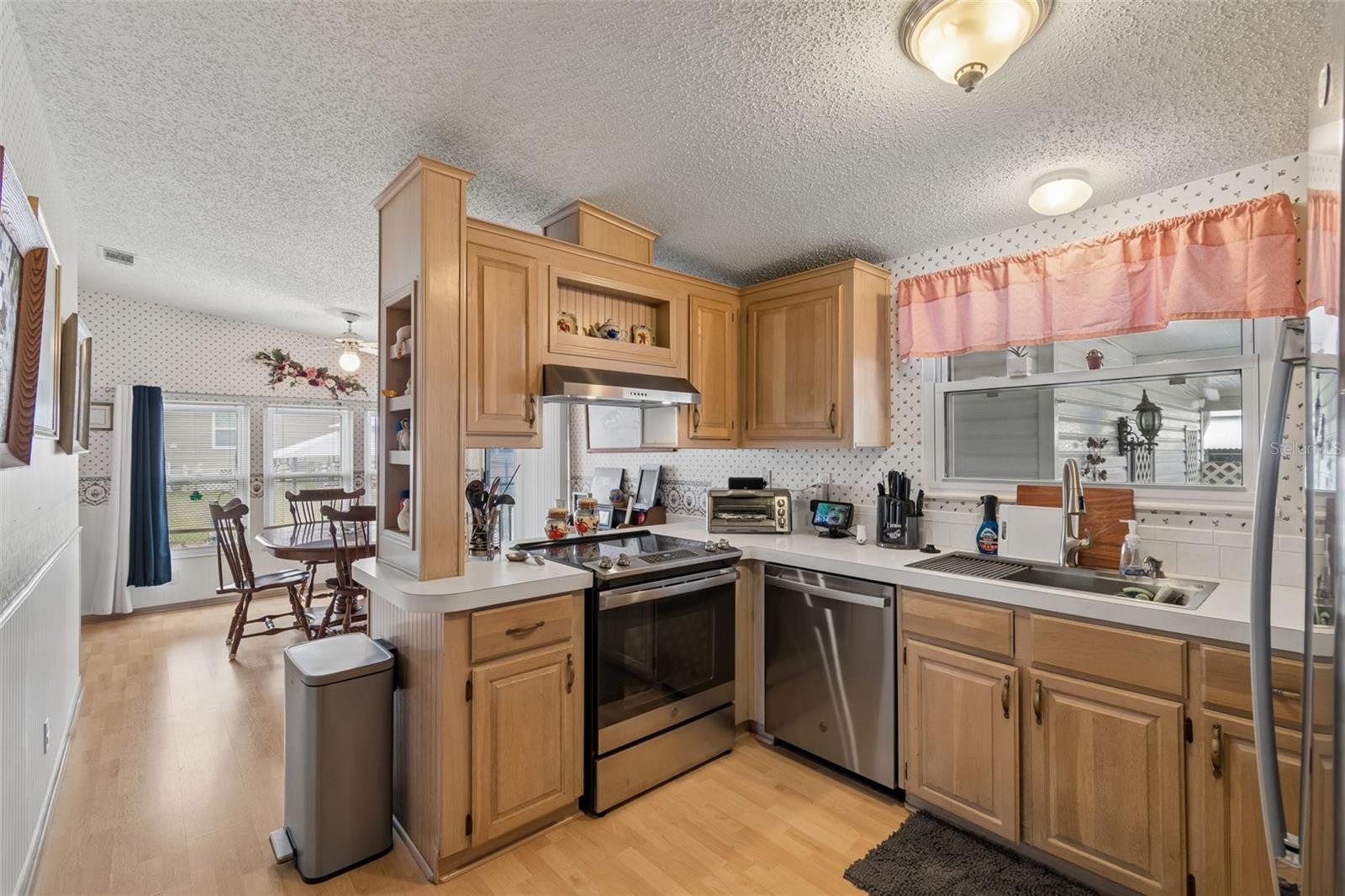 BROOKRIDGE COMM - Residential
