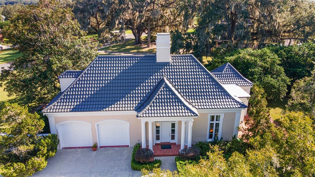 WESTBURY - Residential