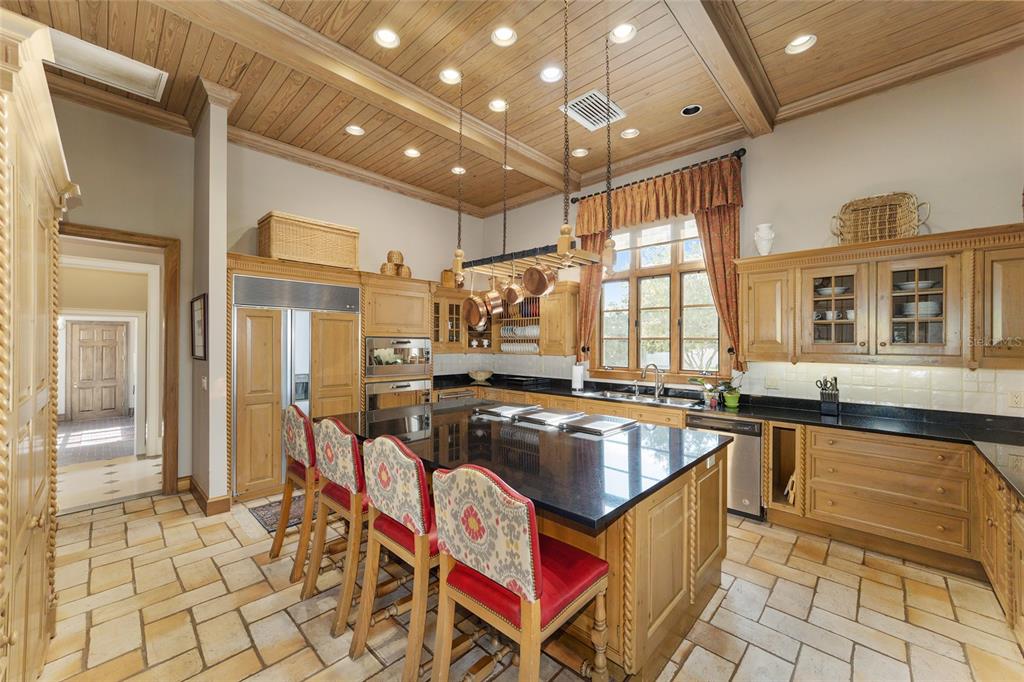 WESTBURY - Residential