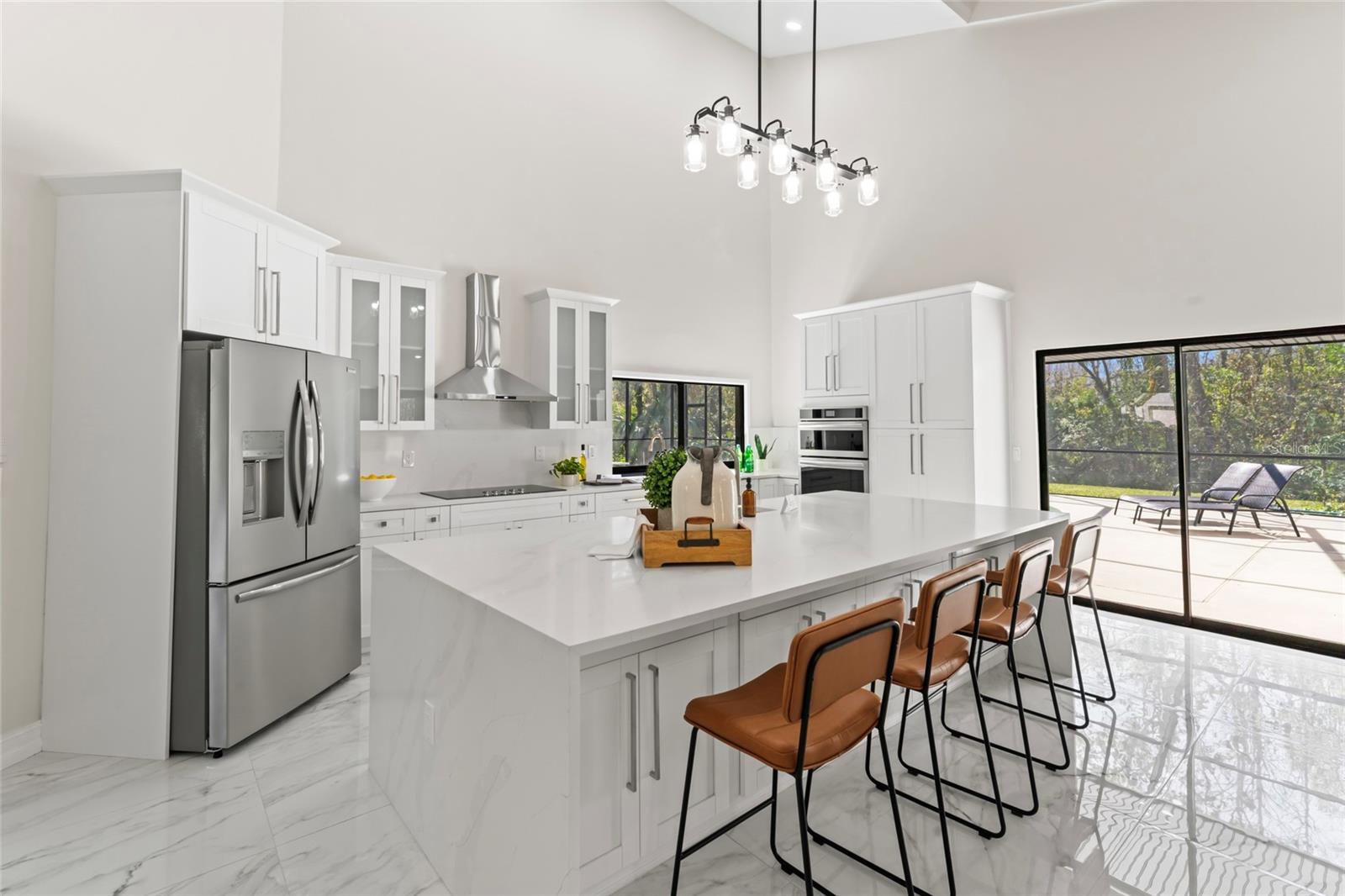PINE HOLLOW - Residential
