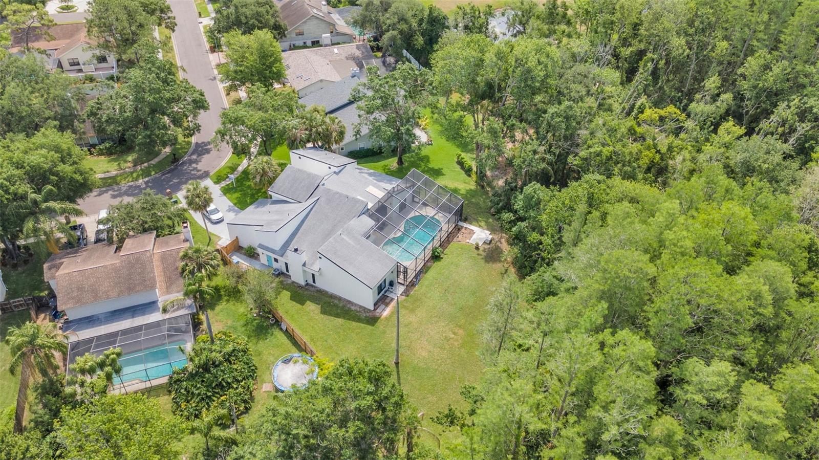 PINE HOLLOW - Residential