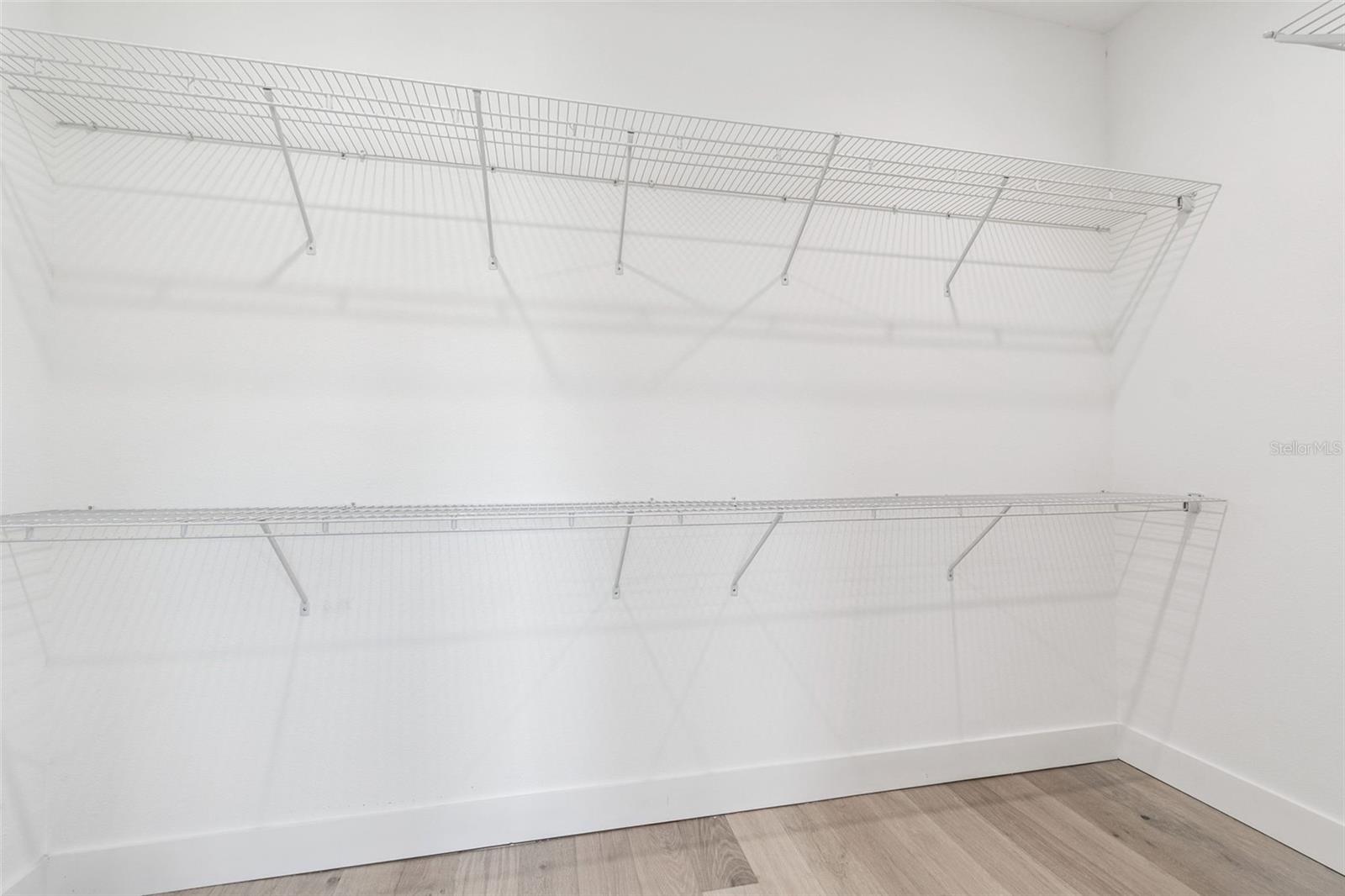 CANVAS WAD - Residential