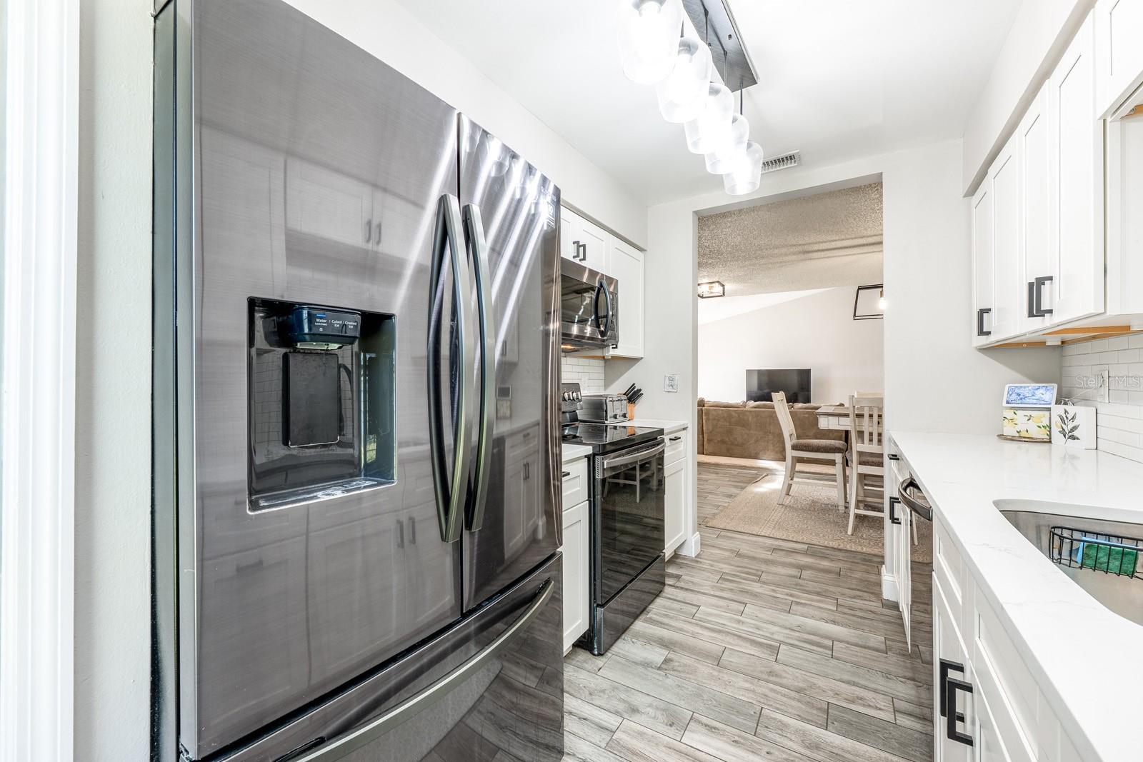 PINE CHASE ESTATES UNIT 1 - Residential