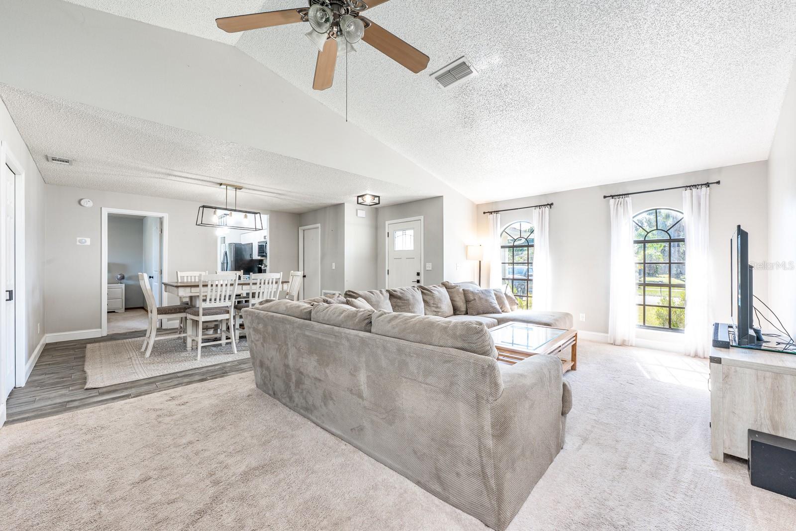 PINE CHASE ESTATES UNIT 1 - Residential