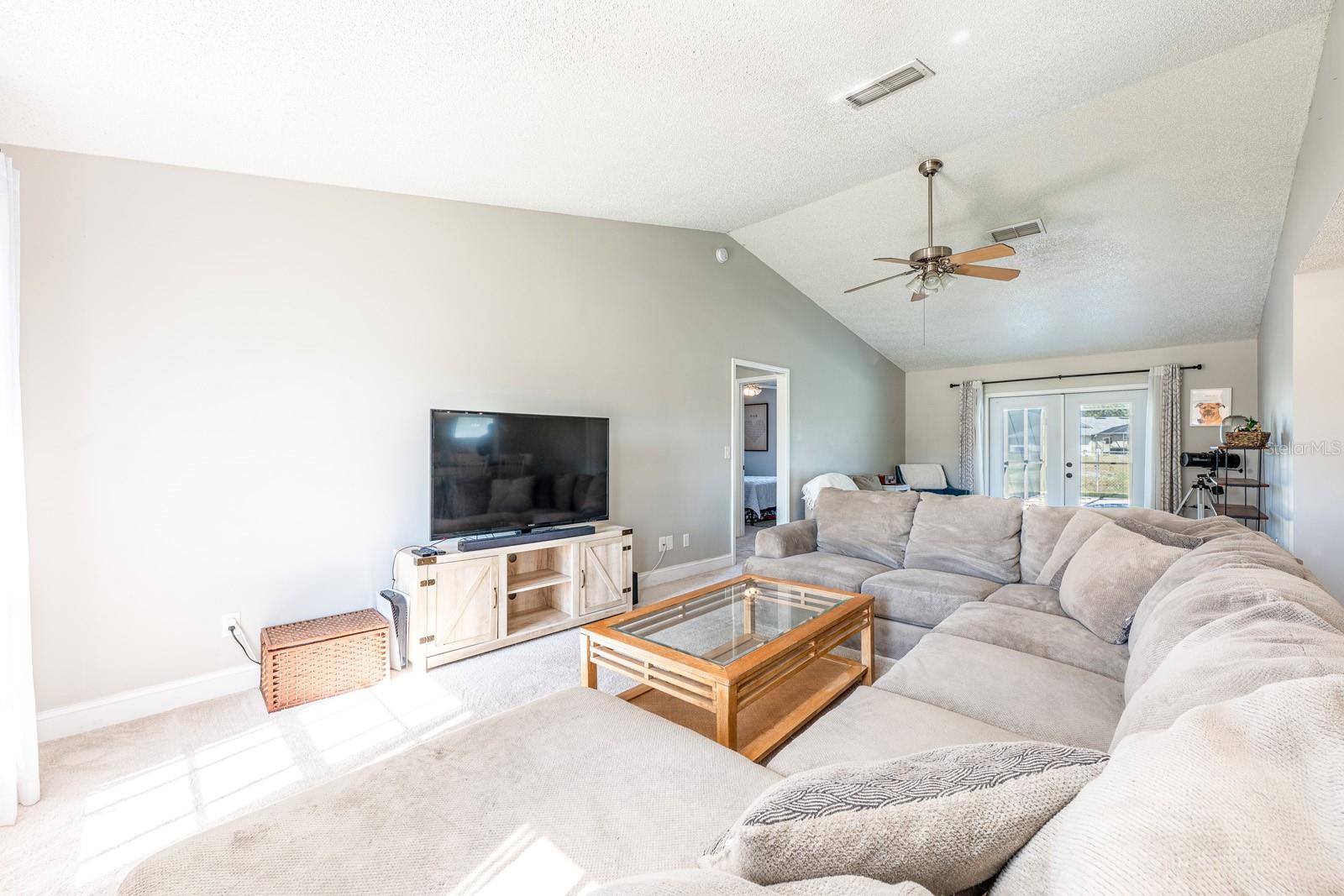 PINE CHASE ESTATES UNIT 1 - Residential