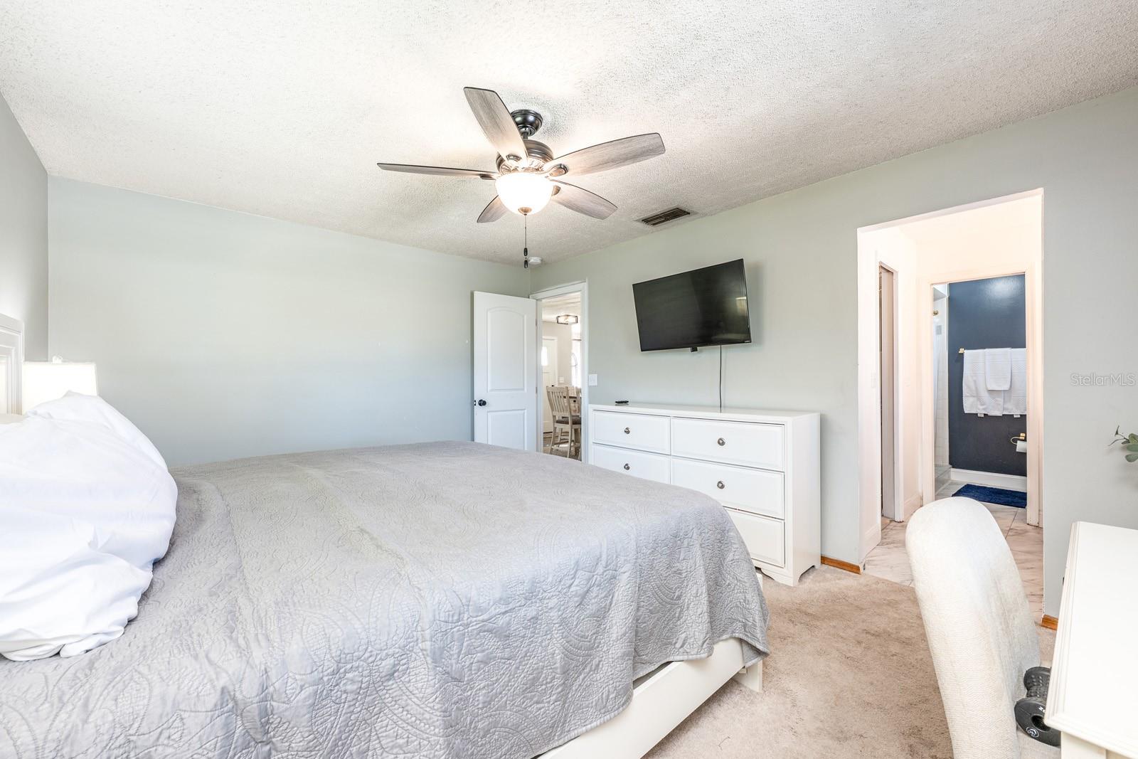 PINE CHASE ESTATES UNIT 1 - Residential