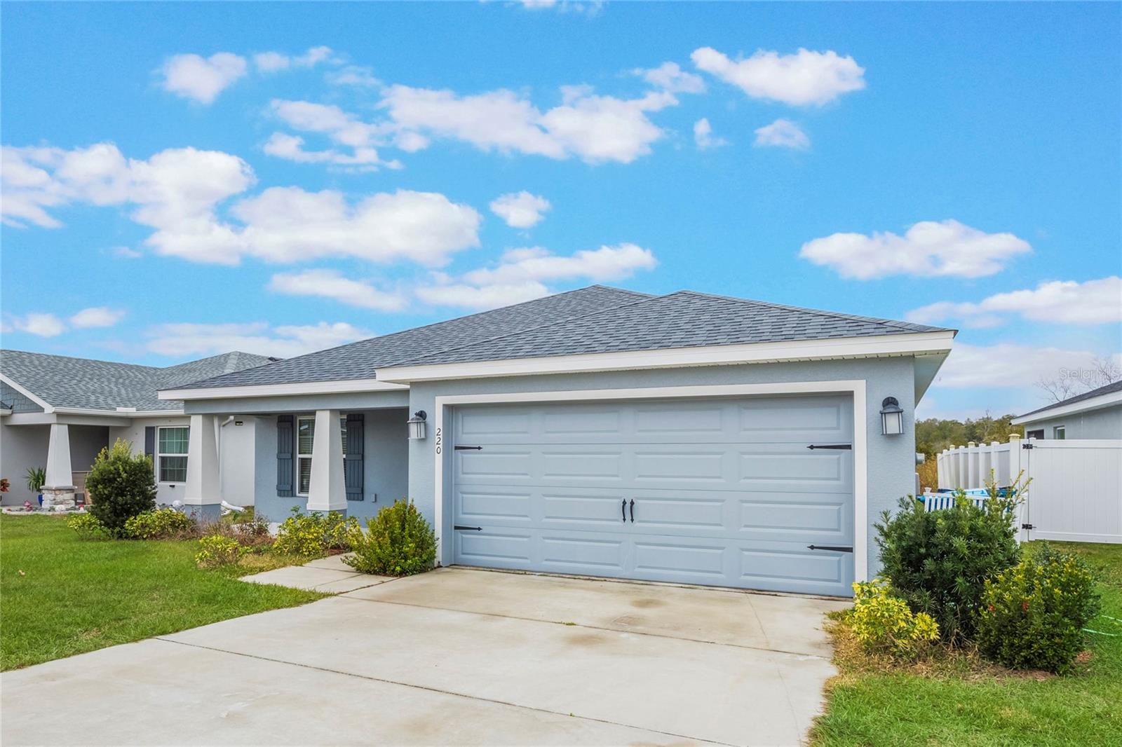 220 FOXTAIL LOOP