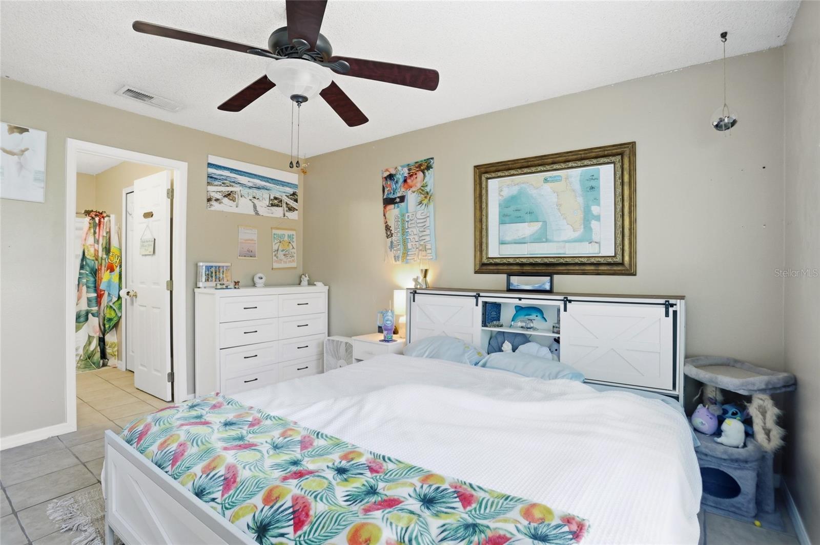 LAKE CRESCENT PINES - Residential