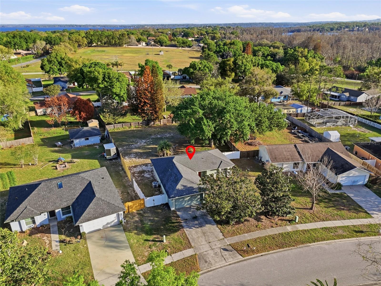 LAKE CRESCENT PINES - Residential