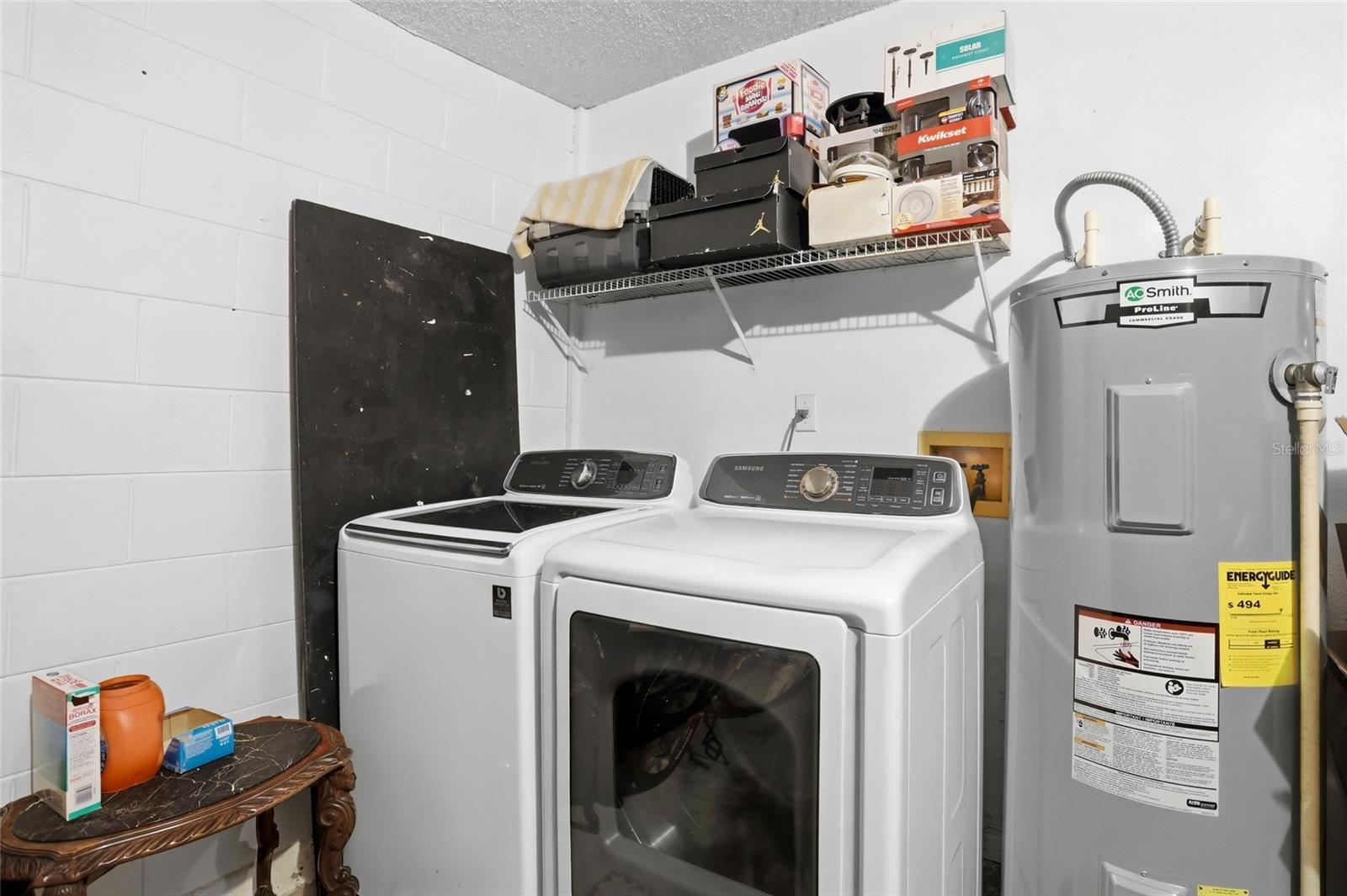 LAKE CRESCENT PINES - Residential