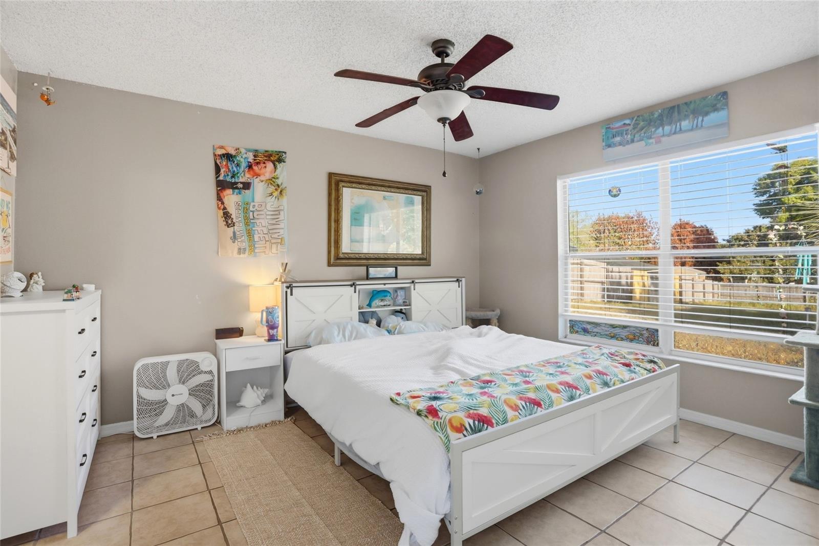 LAKE CRESCENT PINES - Residential