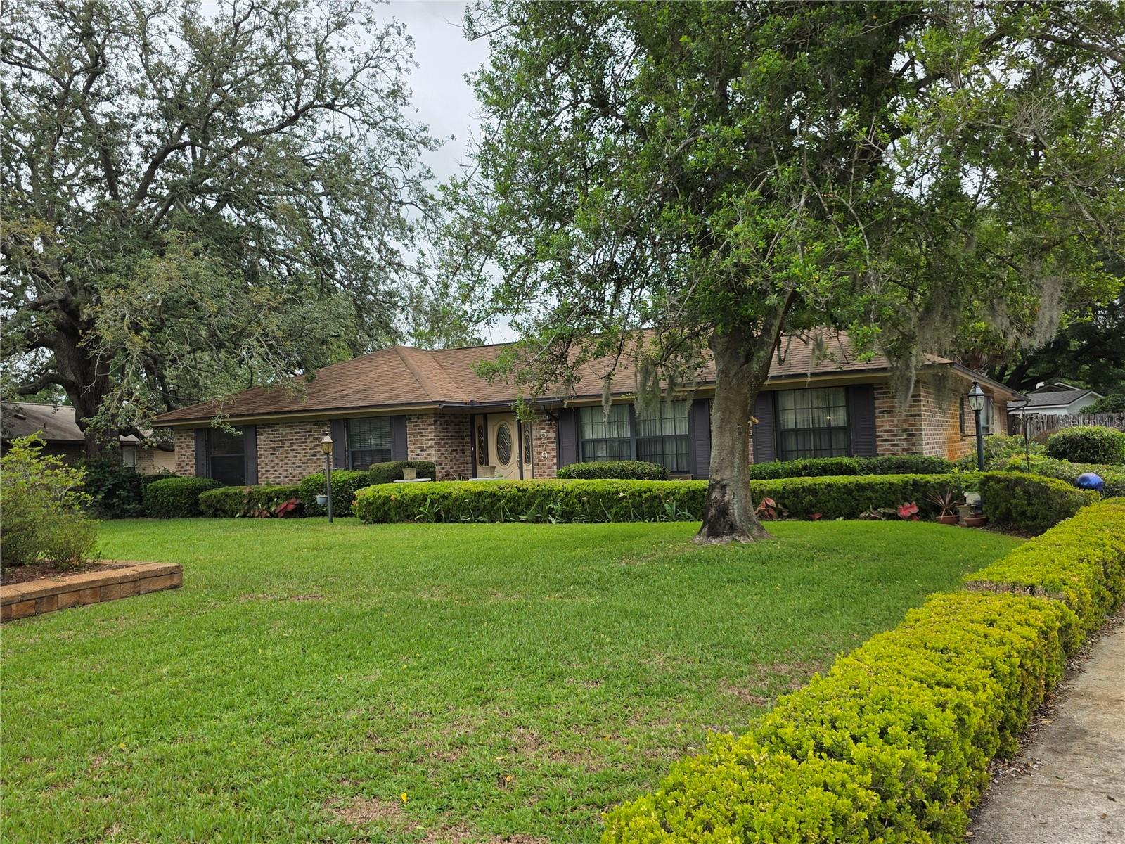 579 ROCKINGHAM ROAD