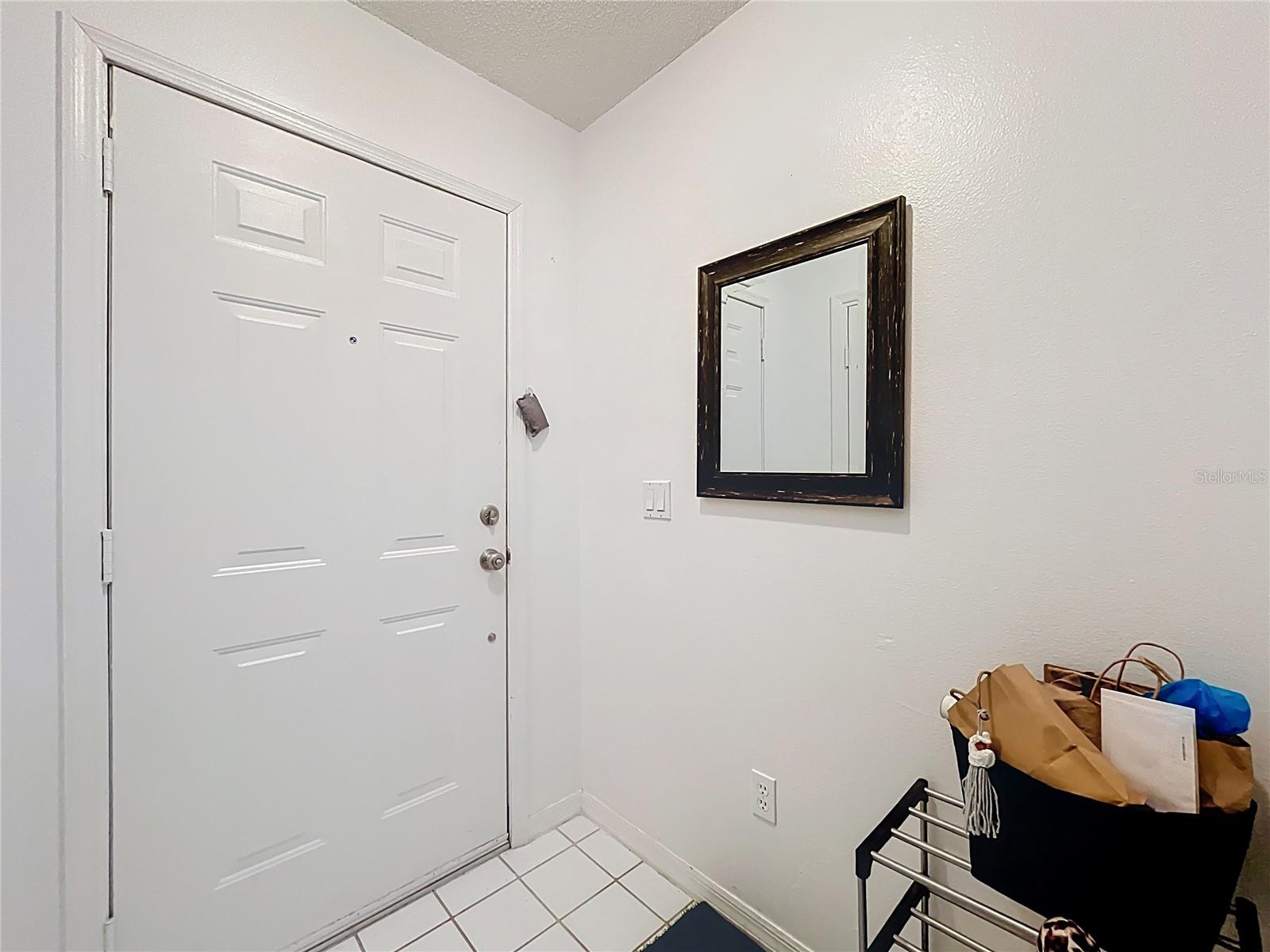 COACH HOMES AT ERROL PH 01 - Residential