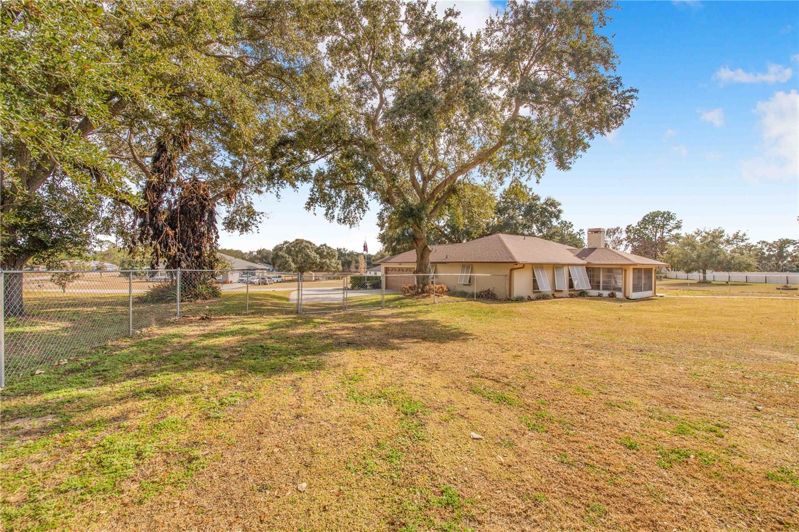 SPRING PINES WEST SUB - Residential