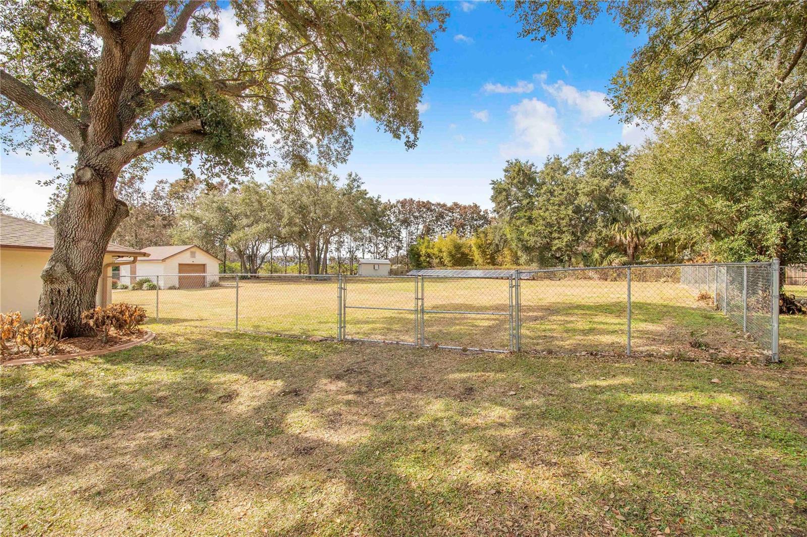 SPRING PINES WEST SUB - Residential