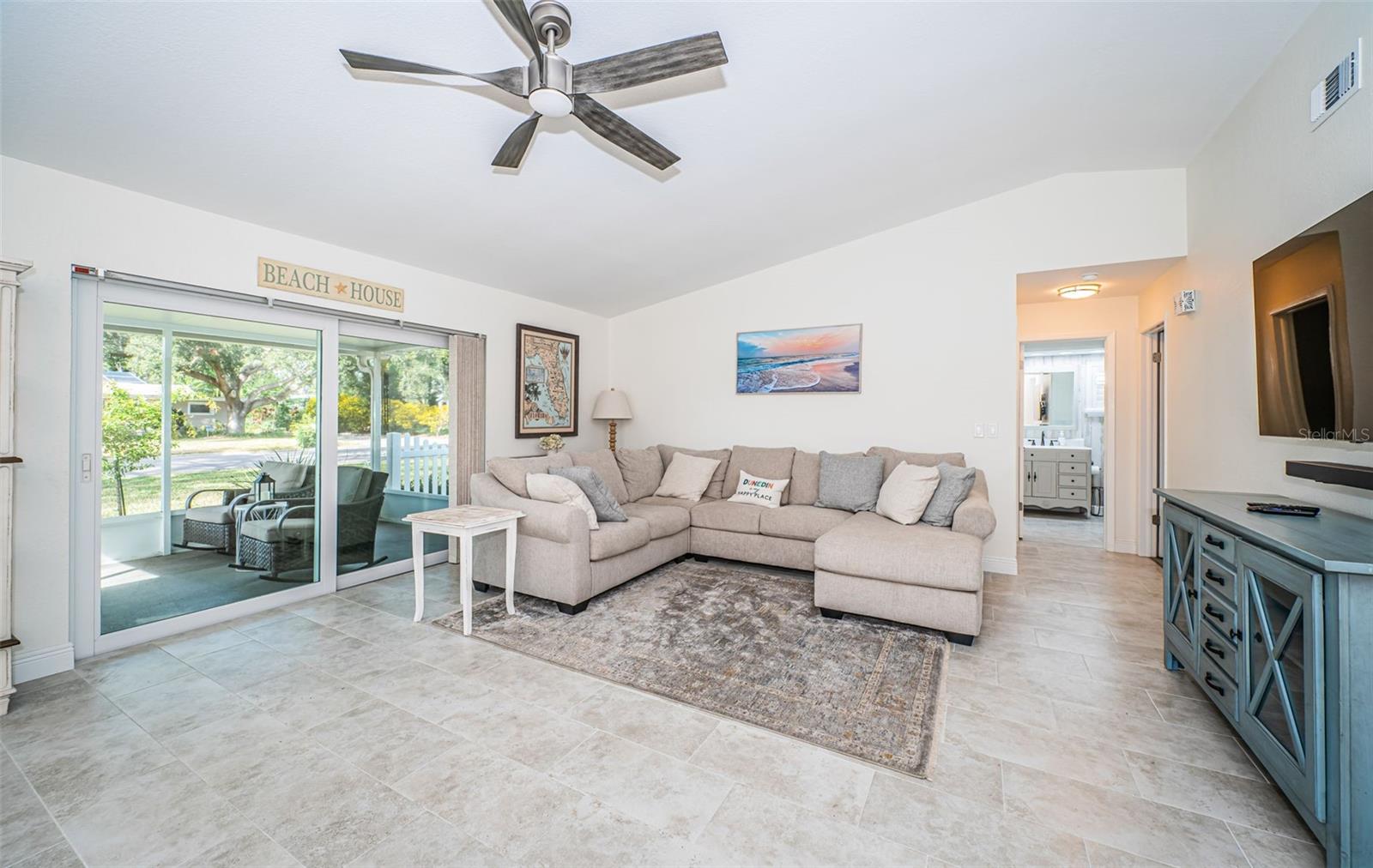 DUNEDIN ISLES COUNTRY CLUB - Residential Lease