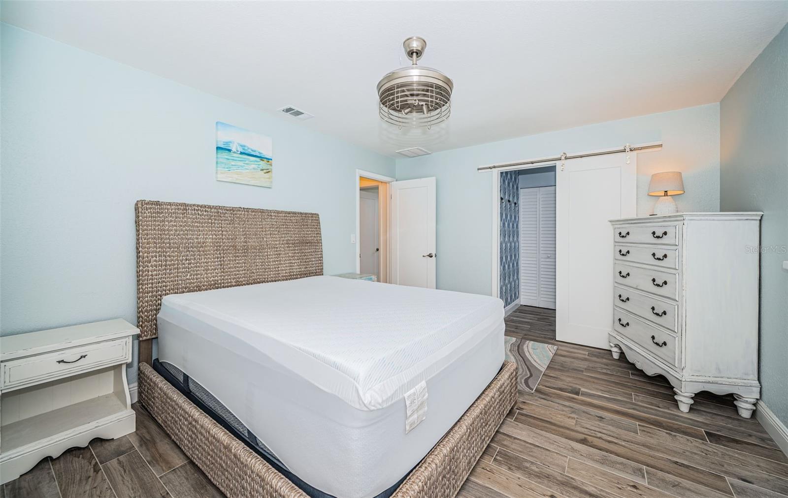 DUNEDIN ISLES COUNTRY CLUB - Residential Lease