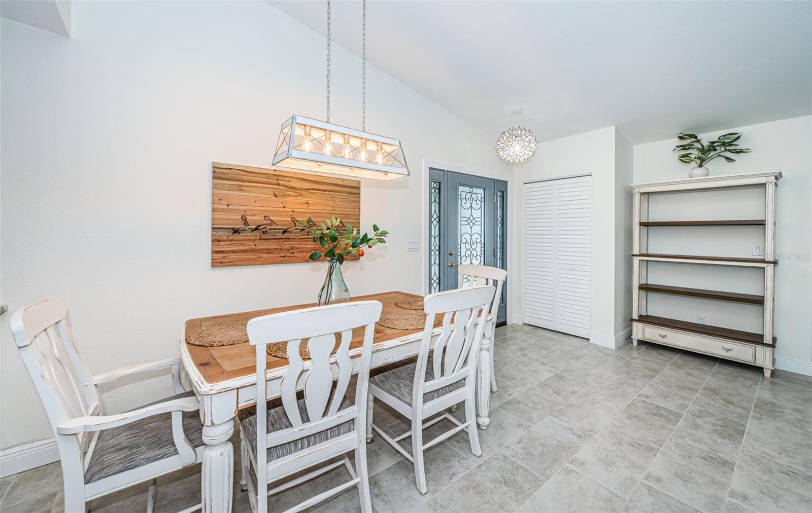 DUNEDIN ISLES COUNTRY CLUB - Residential Lease