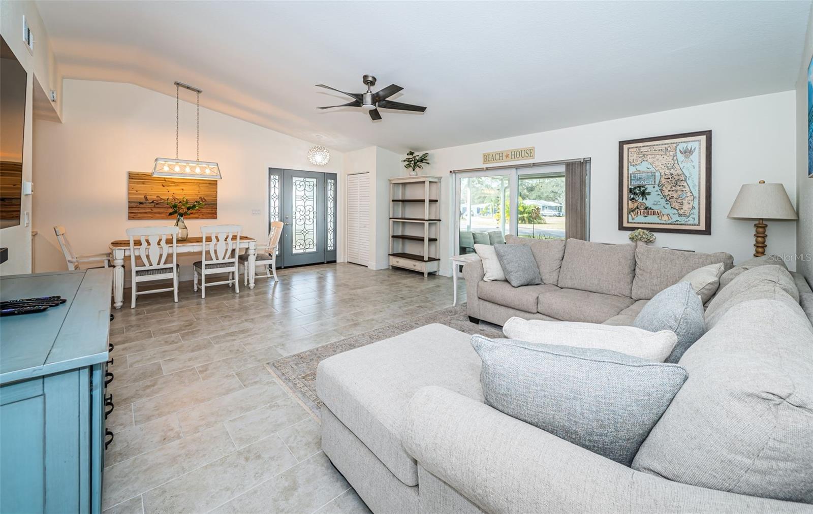 DUNEDIN ISLES COUNTRY CLUB - Residential Lease