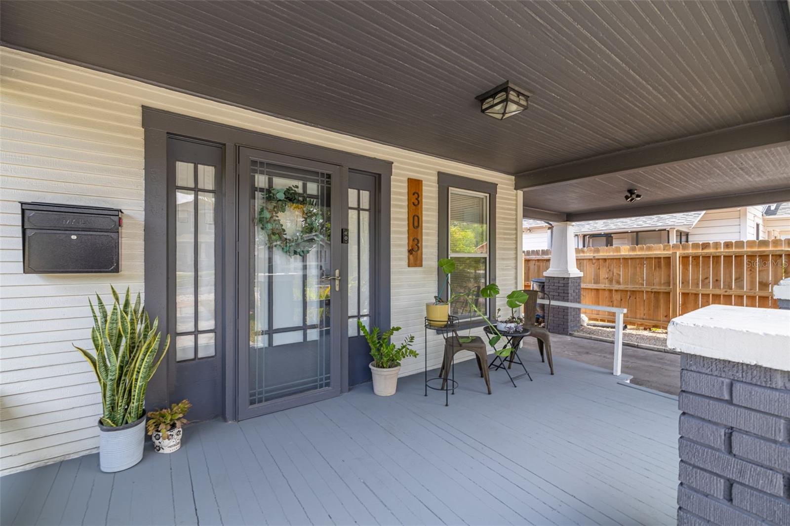 MEADOWBROOK - Residential