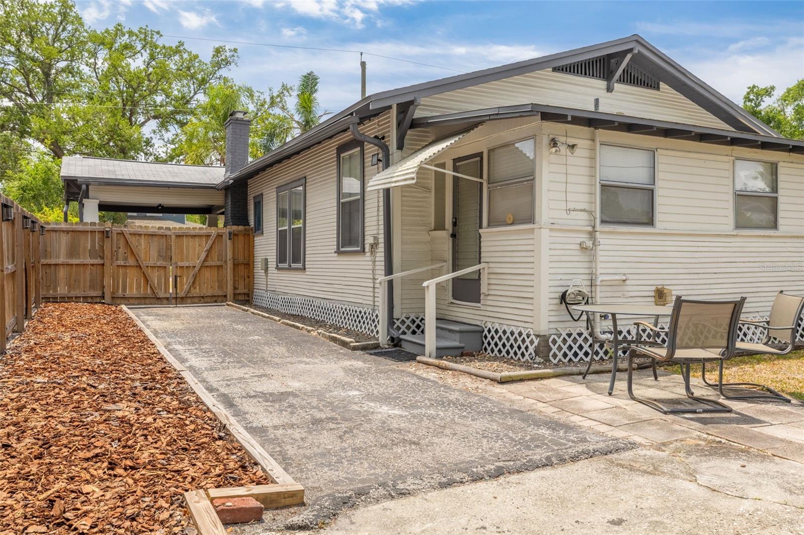 MEADOWBROOK - Residential