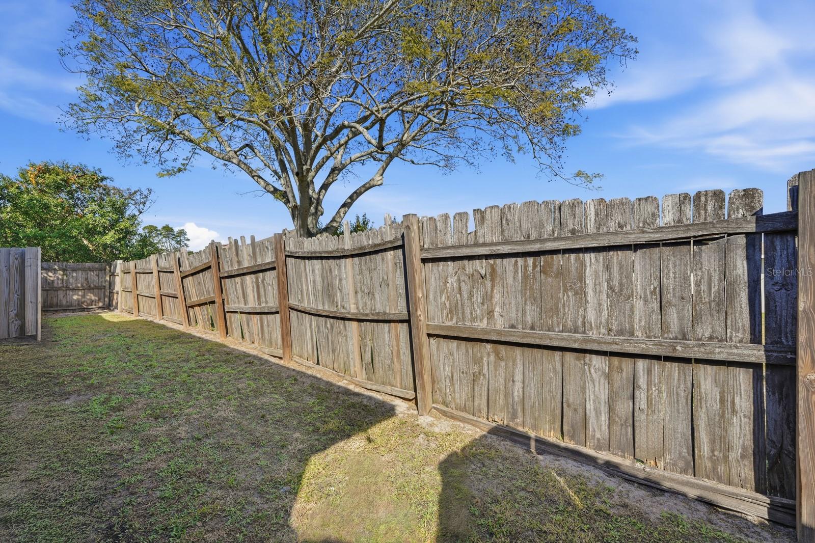 DELTONA LAKES UN 05 - Residential