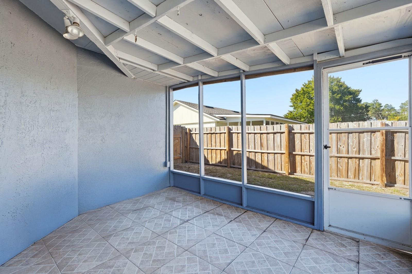 DELTONA LAKES UN 05 - Residential