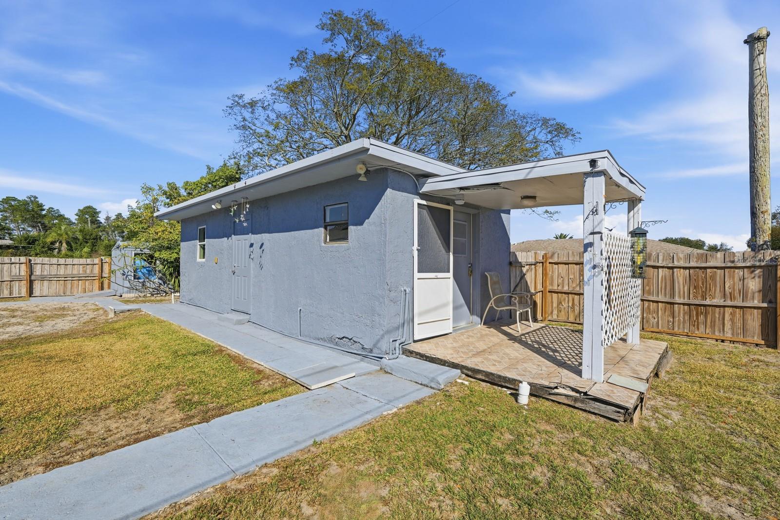 DELTONA LAKES UN 05 - Residential